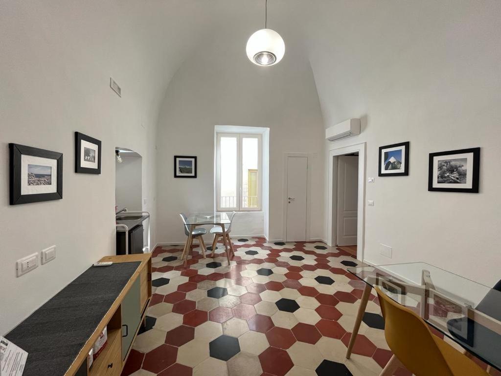 Palazzo Lamantea Boutique Rooms 비쉘리에 외부 사진
