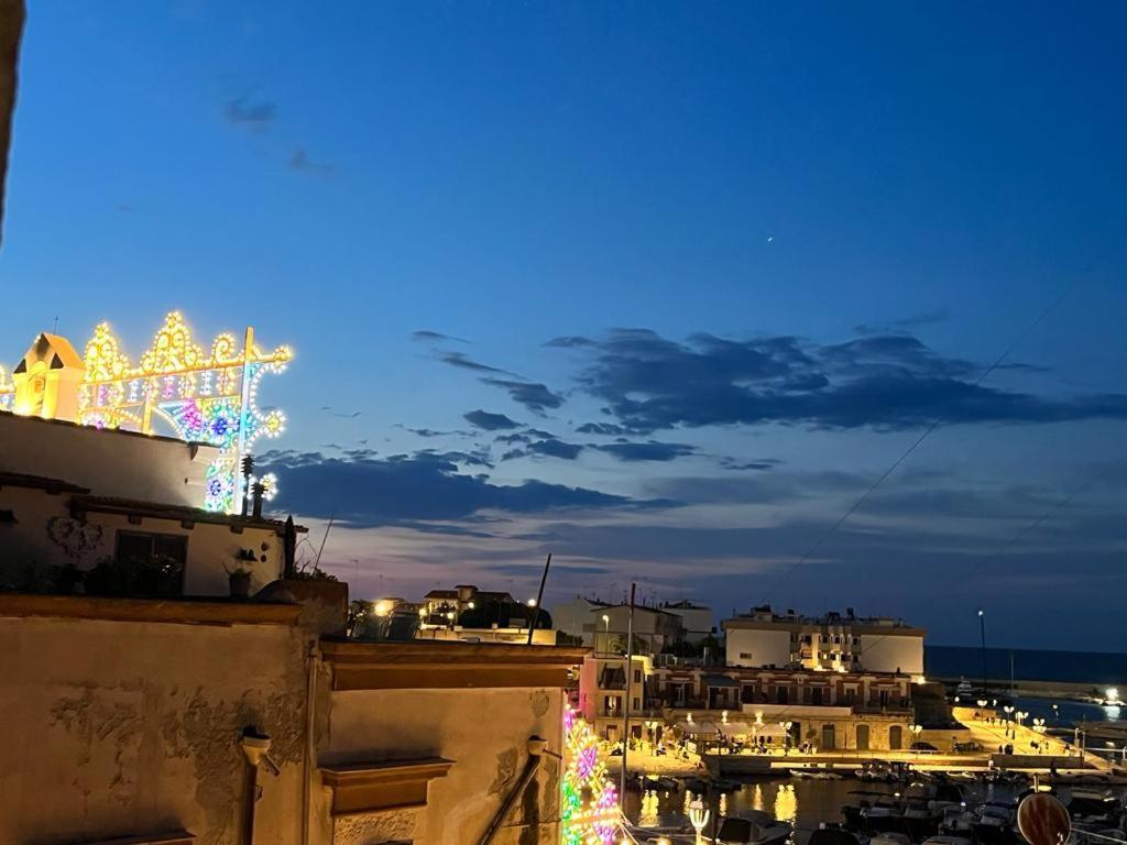 Palazzo Lamantea Boutique Rooms 비쉘리에 외부 사진