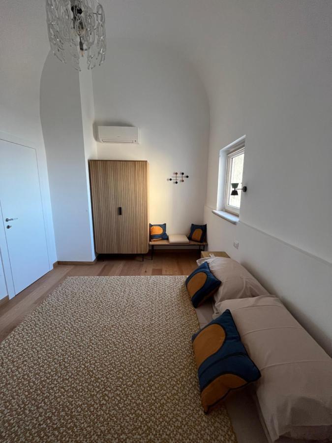 Palazzo Lamantea Boutique Rooms 비쉘리에 외부 사진